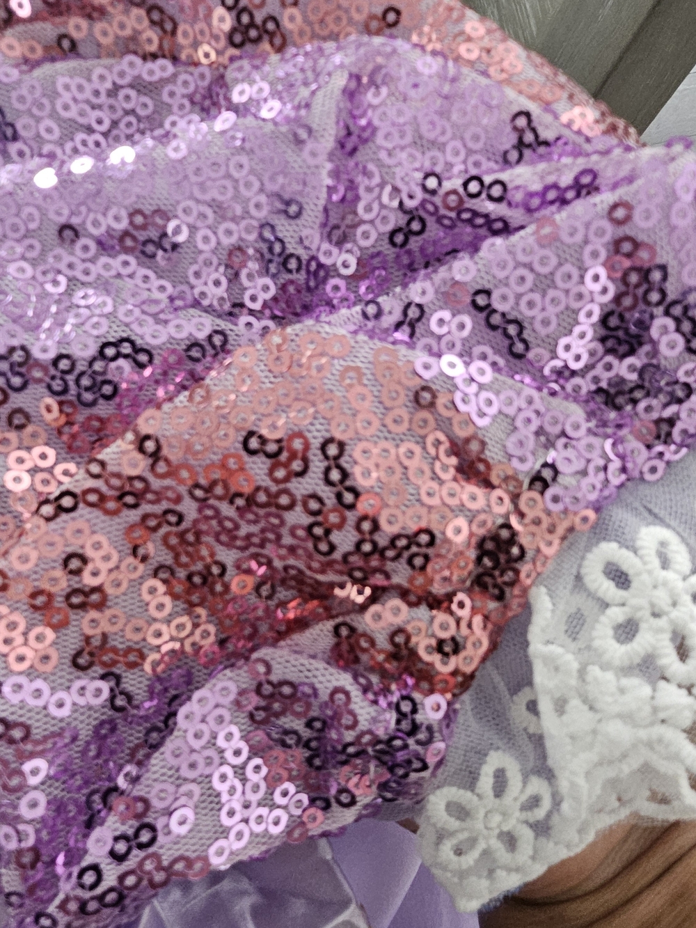 Purple rapunzel Costume With Bow For Girls Different Sizes Avalible